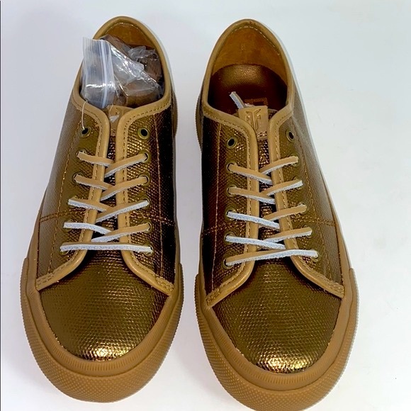 Frye ‘Gia’ Canvas Low‎ Lace Sneaker (BRONZE) - Picture 7 of 13